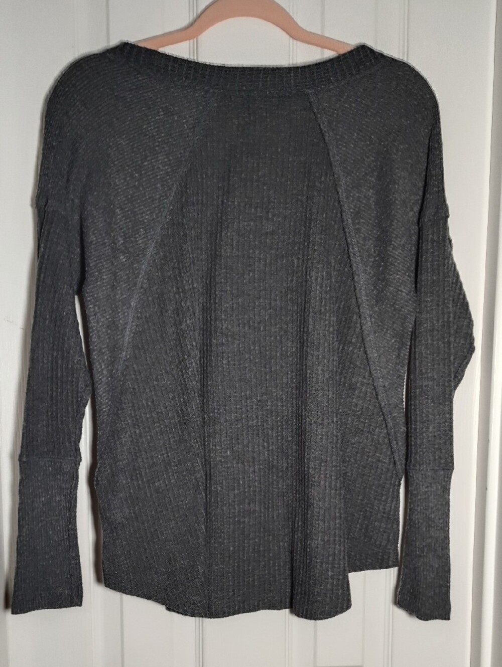 🍡 Charcoal Heather Ribbed And Waffle Long-Sleeve Top Medium - Picture 5 of 10